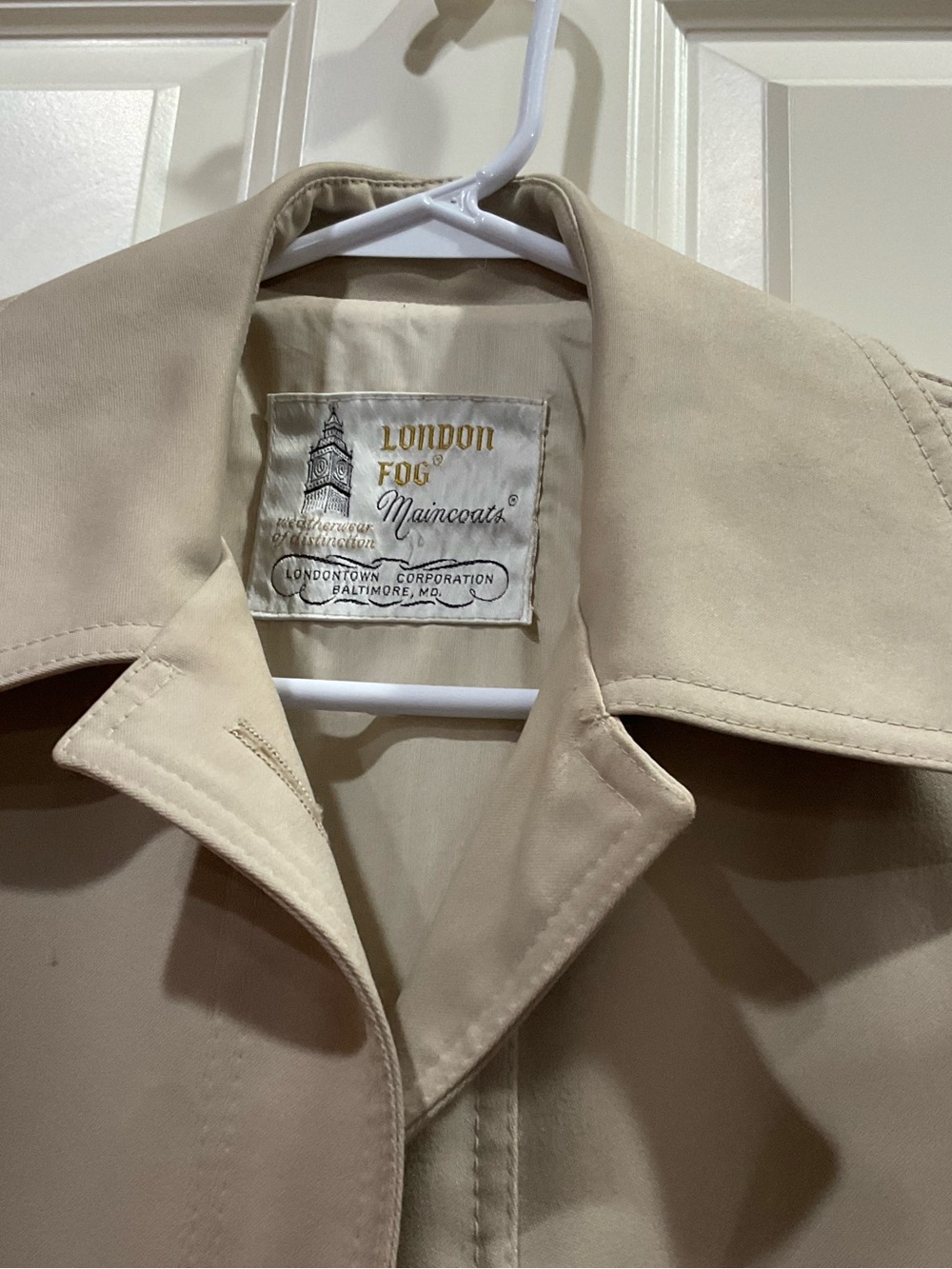 London Fog Neutral Beige Long Trench Coat with Belt - Picture 2 of 7
